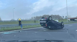 Wygląda niepozornie. Wielu kierowców sobie tutaj jednak nie radzi