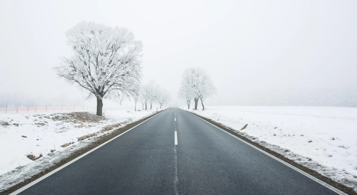 Image for Zima wraca do Polski. Zapomnij o wiośnie i szykuj szczotkę