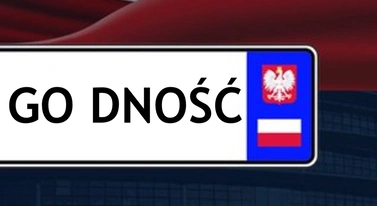 Powrót polskiej flagi na tablice rejestracyjne. Chodzi o godność