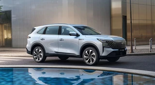 Pierwszy SUV z rewolucyjnym silnikiem już na rynku. 3,5 l/100 km w mieście