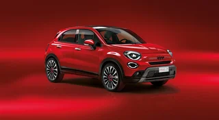 Stary Fiat wygrał z nowym. Koniec produkcji i taki wynik