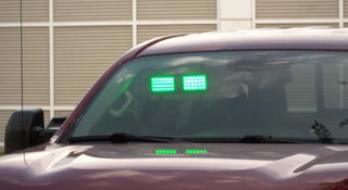 Koniec zielonego światła w samochodach. Problemów było zbyt dużo