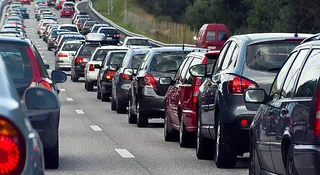 Zator na autostradzie. Kierowca przekroczył granice przyzwoitości