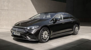 Elektryczna limuzyna Mercedesa wyceniona. 900 000 zł pęknie później, a to nie klasa S