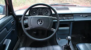 Miłośnicy zabytkowych Mercedesów mnie znienawidzą. Oryginalność to przecież świętość