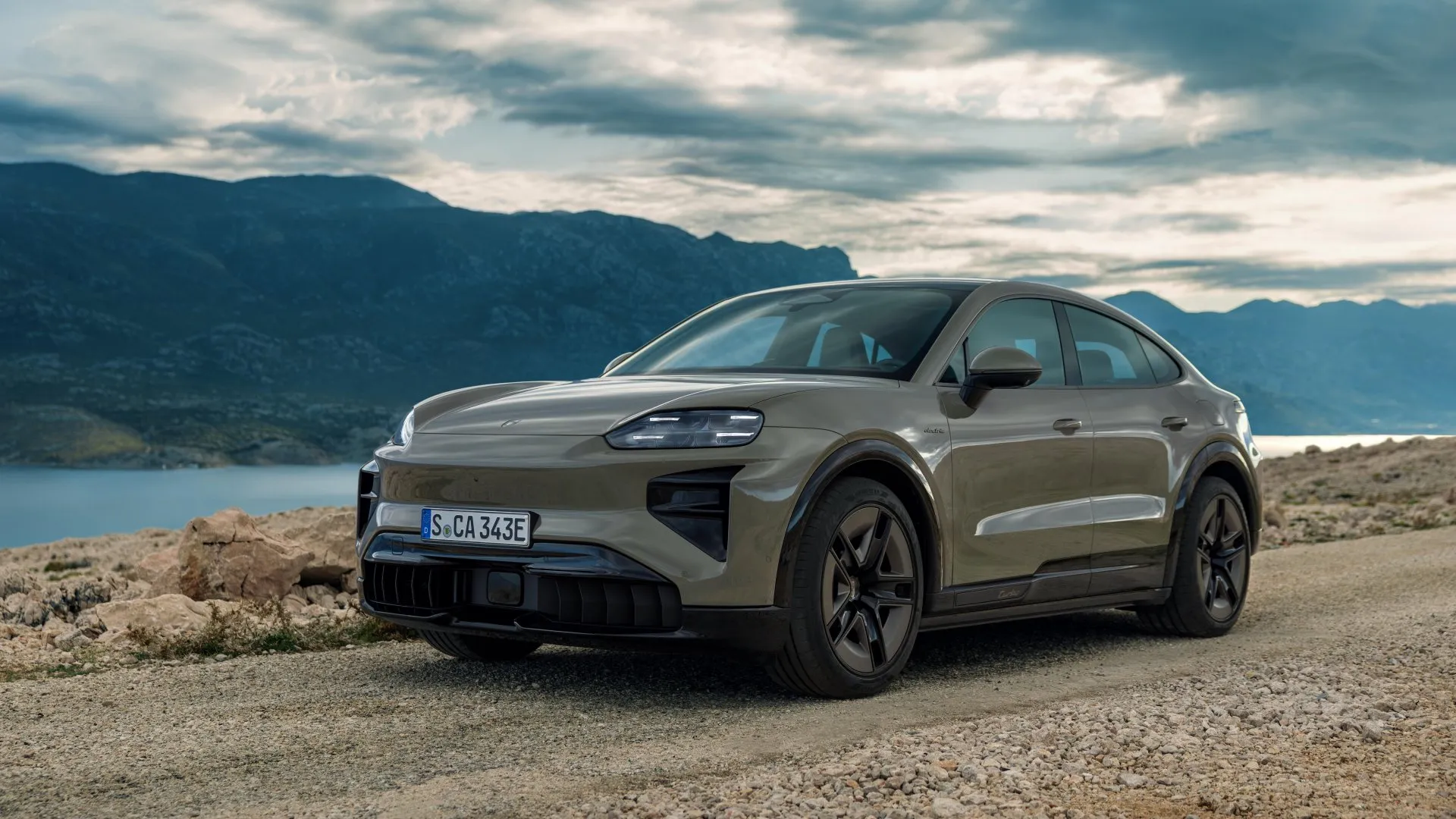 https://cdn-ab.spidersweb.pl/2026/04/porsche-cayenne-coupe-electric-2026-premiera-6.jpg