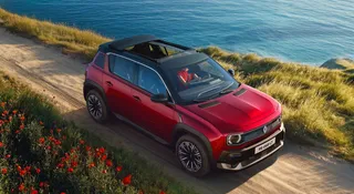 Renault 4 Plein Sud wycenione. Wiatr we włosach poczujesz za 169 500 zł