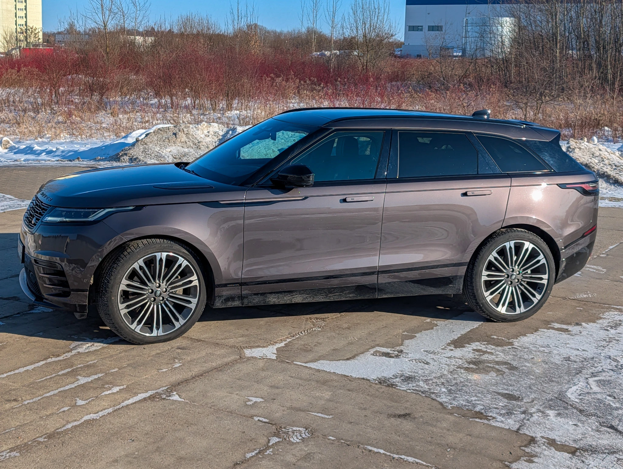 https://cdn-ab.spidersweb.pl/2026/04/range-rover-velar-test-46.jpg