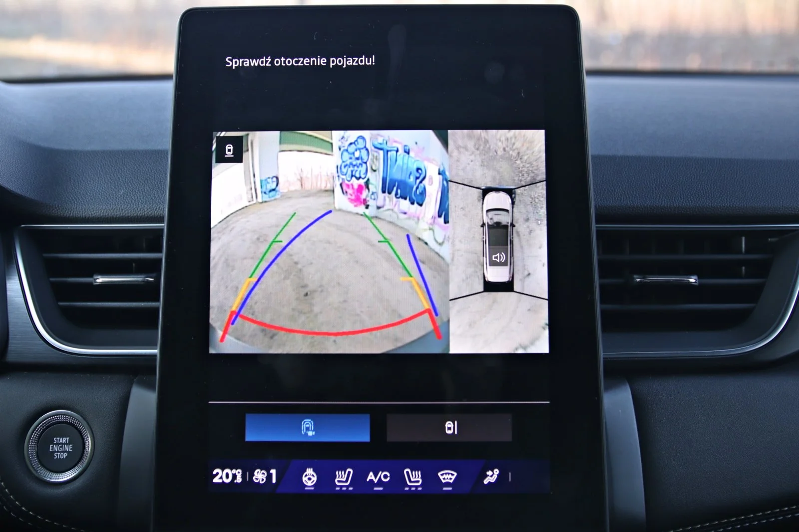 Renault Symbioz E-Tech - kamery 360