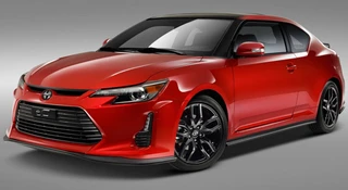 Toyota chciała być coolerska. Wyszedł cringe alert