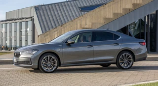 Najmocniejsza Skoda Superb wyceniona. 272 KM za 224 800 zł