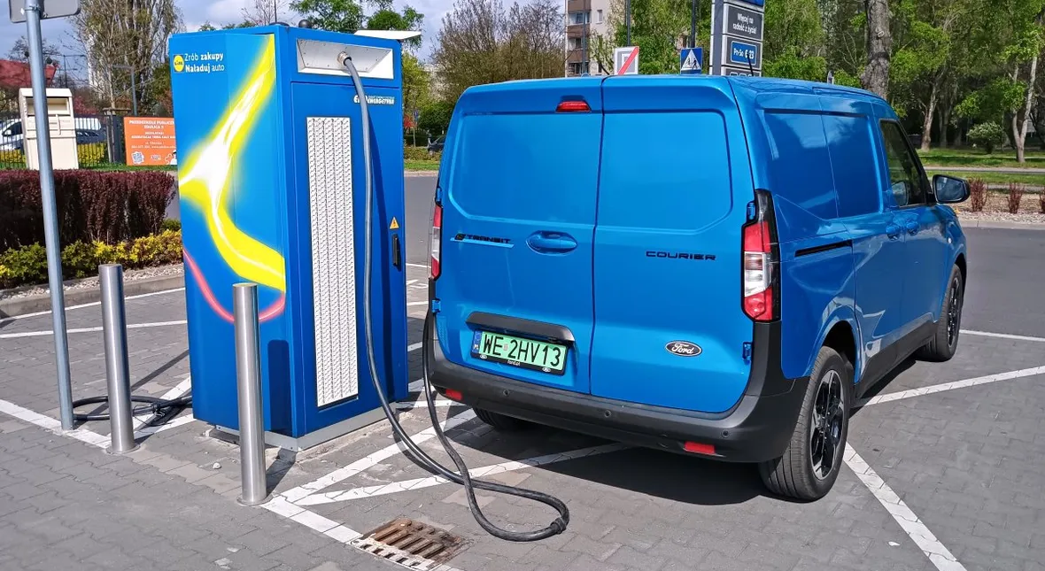 Image for Pojechałem do Lidla na ładowarkę. Zaczęło się źle, środek średni, a na zakończenie niesmak