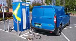 Pojechałem do Lidla na ładowarkę. Zaczęło się źle, środek średni, a na zakończenie niesmak