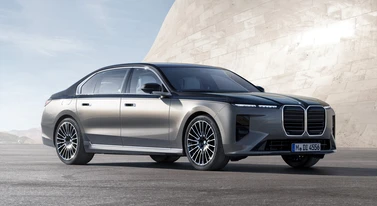 Nowe BMW serii 7 wycenione. 560 000 zł to wstęp do zabawy
