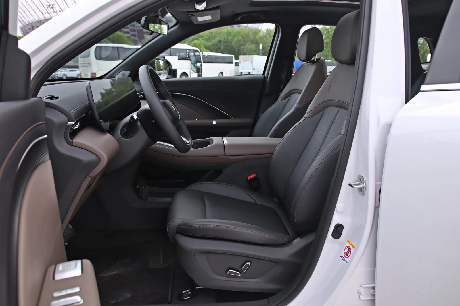 https://cdn-ab.spidersweb.pl/2026/05/changan-cs55-plus-pierwsza-jazda-interior1.jpg