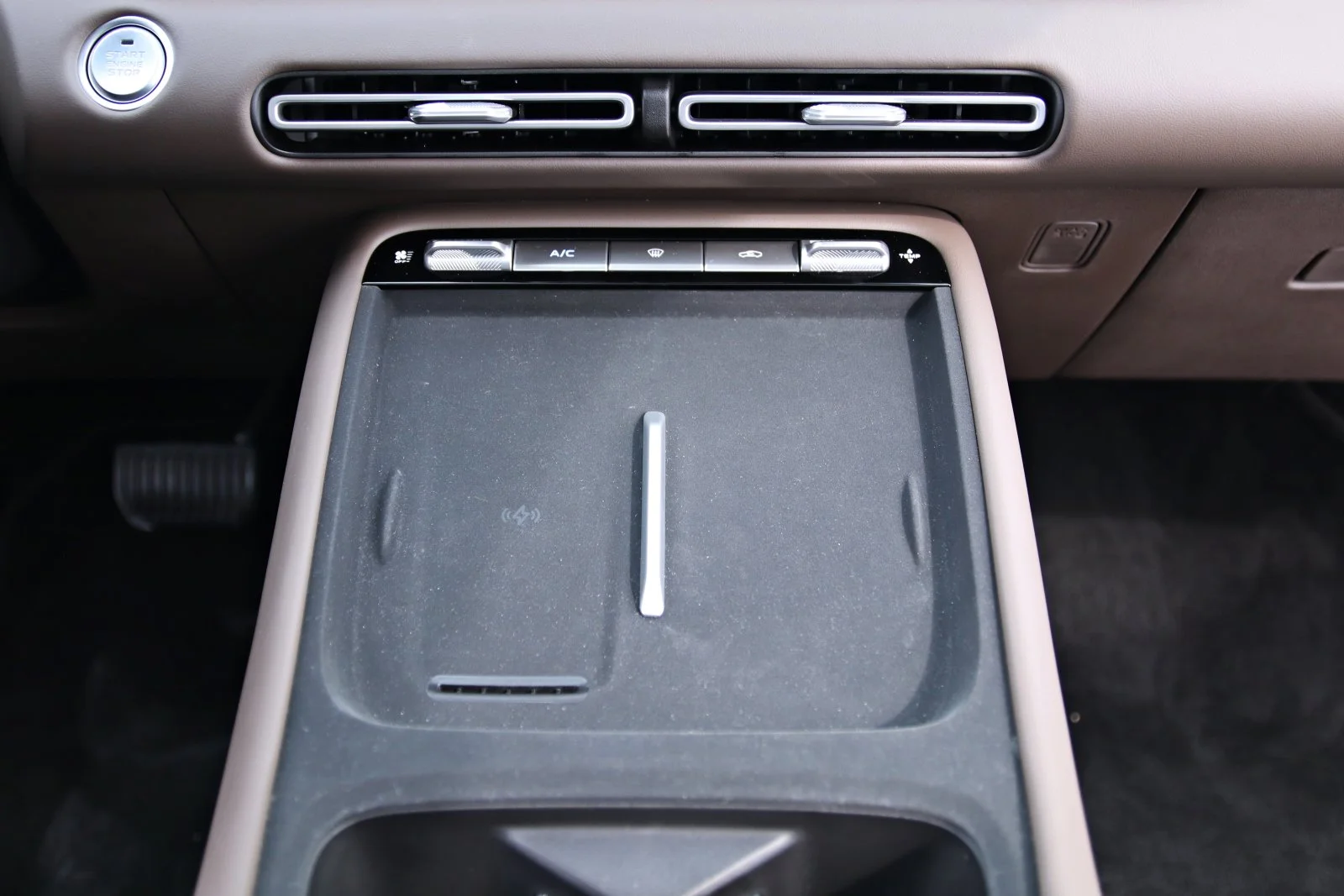 https://cdn-ab.spidersweb.pl/2026/05/changan-cs55-plus-pierwsza-jazda-kokpit2.jpg