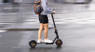 OC na hulajnogi to jedyna opcja. Porządek kosztuje 33 euro