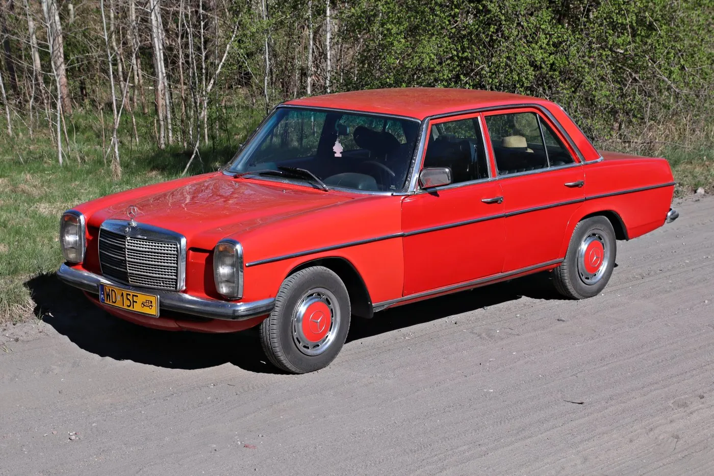 Mercedes W115 