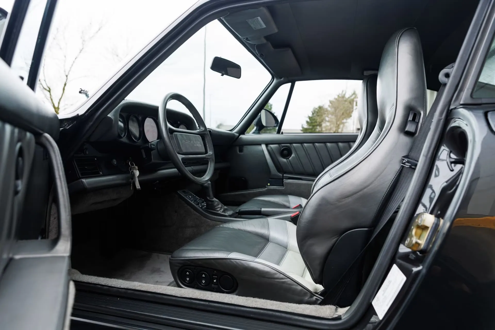 https://cdn-ab.spidersweb.pl/2026/05/porsche-959-4-1.jpg
