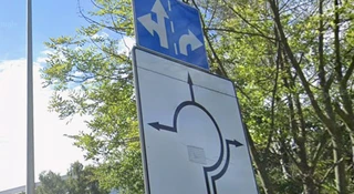 Prosimy o taki znak na rondzie. Na razie to samowolna Agatka