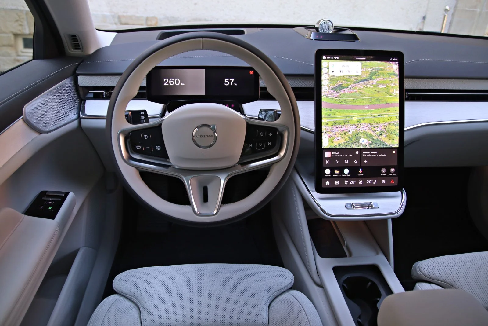 Volvo ES90 - deska rozdzielcza 