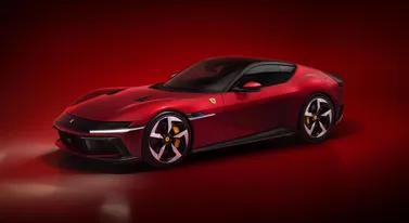 Manualna skrzynia wróci do Ferrari. Grają nieczysto