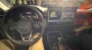 Mazda broni ekranów jak Wankla. To przyciski rozpraszają
