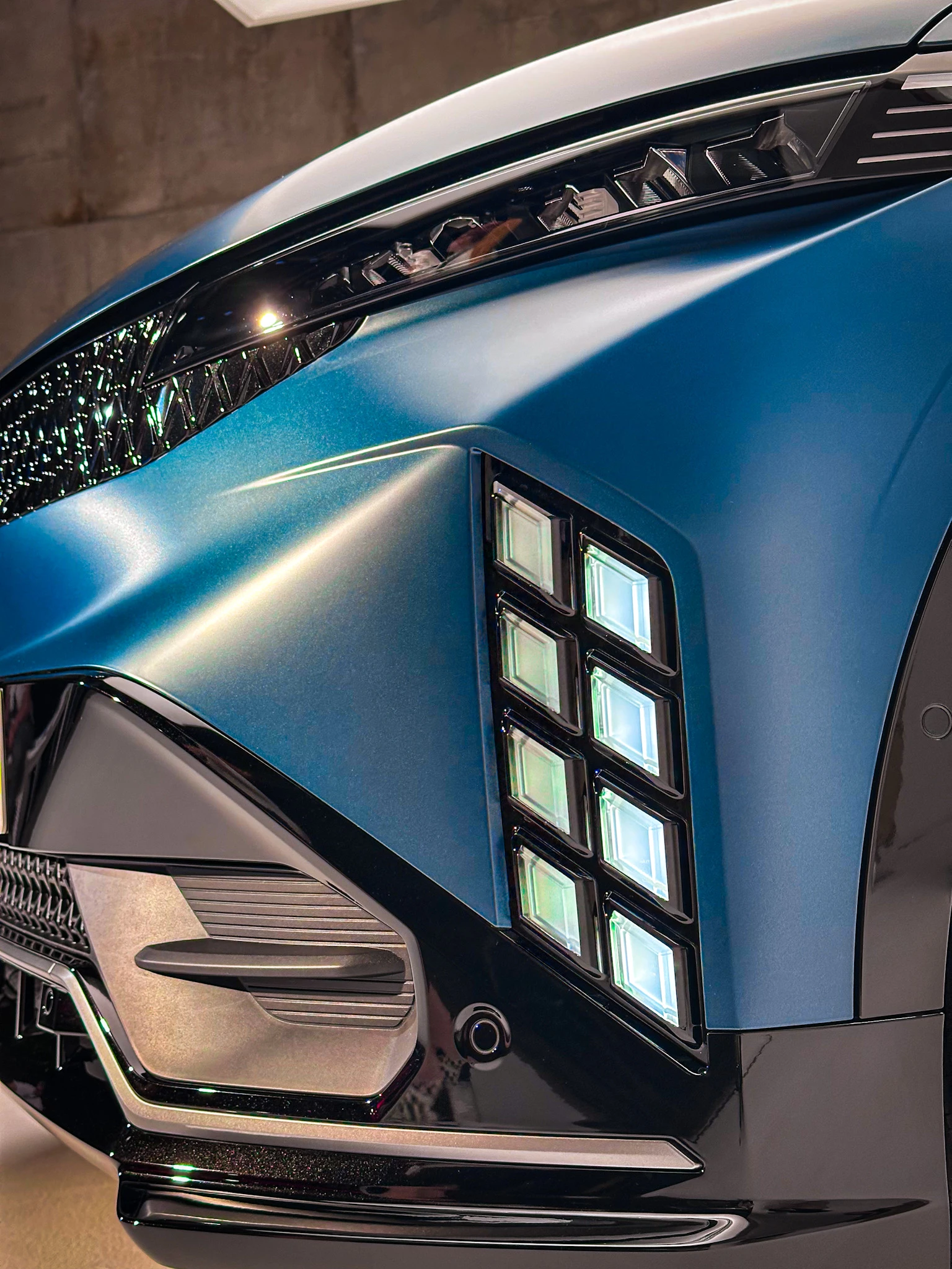 https://cdn-ab.spidersweb.pl/2026/06/renault-megane-e-tech-2026-24.jpg