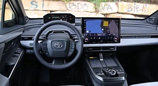 Toyota zarejestrowała więcej samochodów elektrycznych niż Tesla. Nie przespali elektromobilności