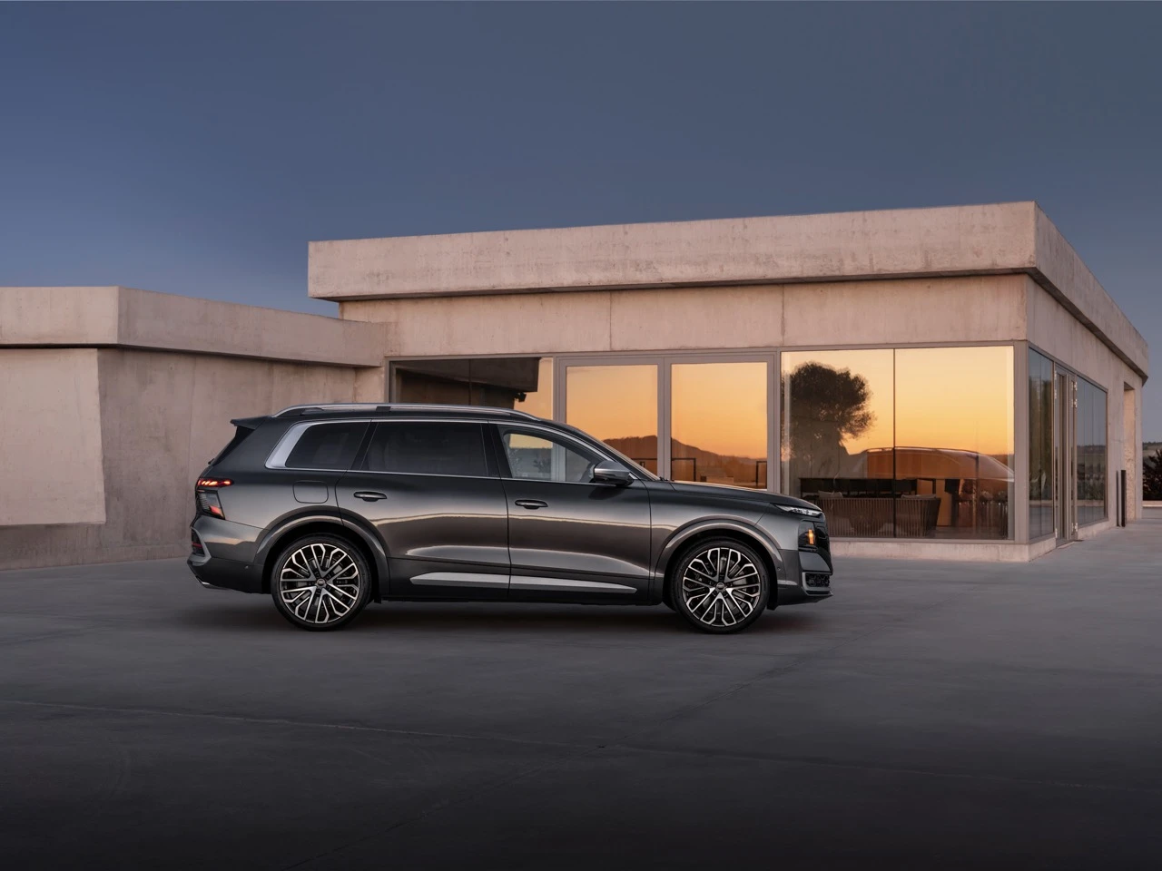 Audi SQ9
