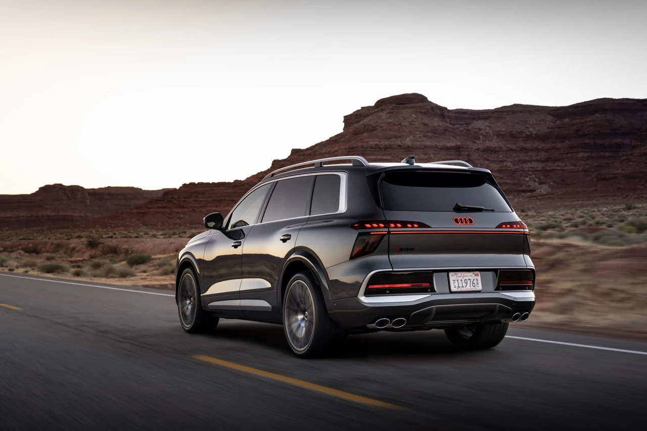 https://cdn-ab.spidersweb.pl/2026/07/AUDI-SQ9-PREMIERA12.jpeg