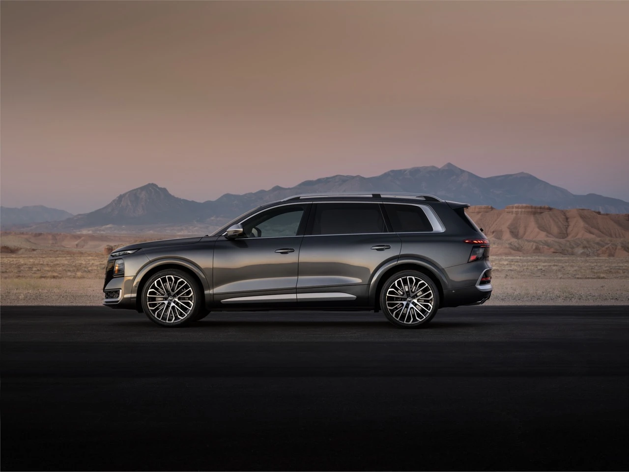 Audi SQ9