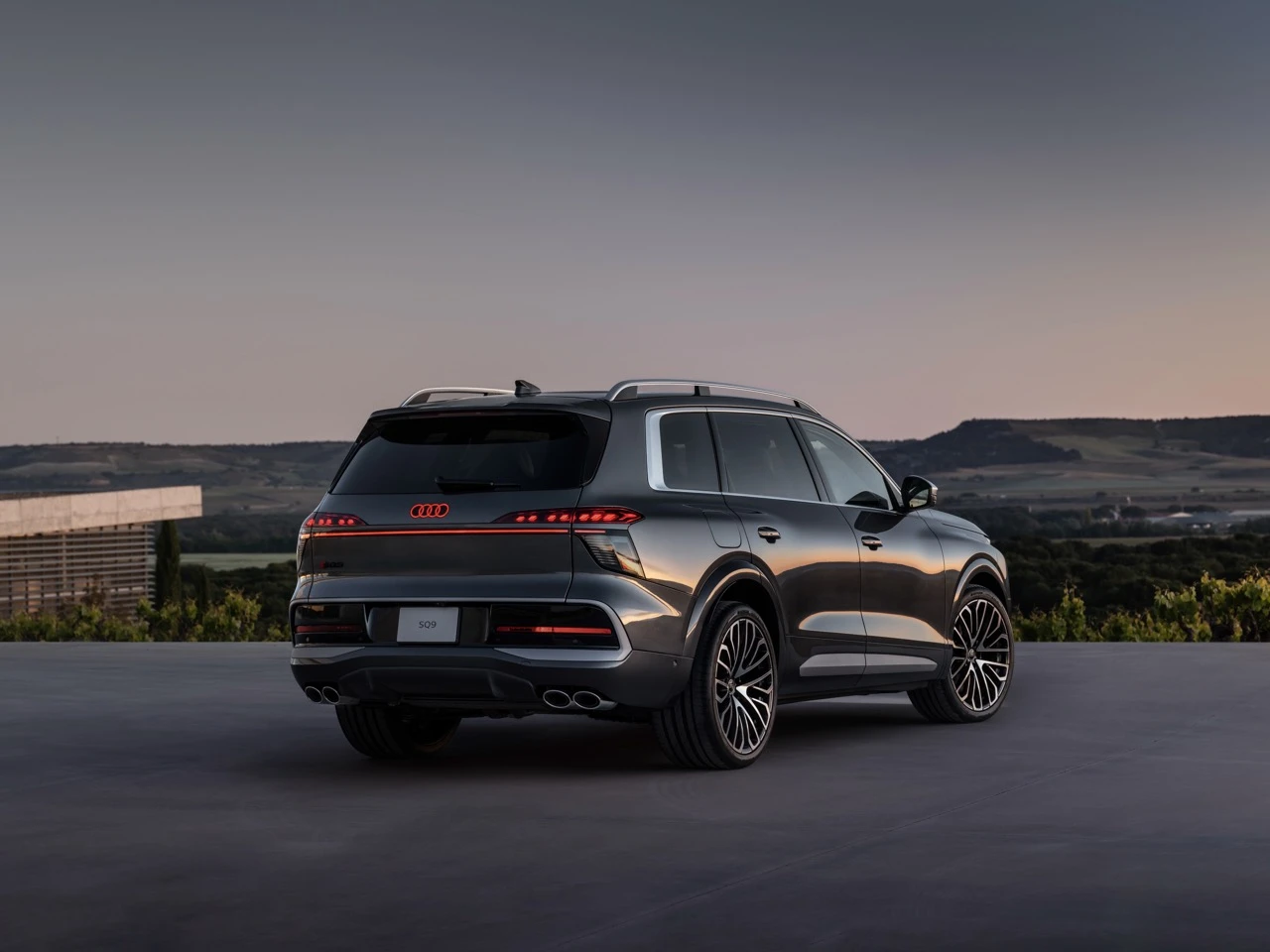Audi SQ9