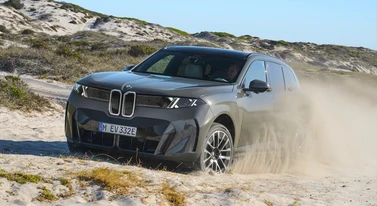 BMW uśmierca flagowego SUV-a. Rywale otwierają szampana