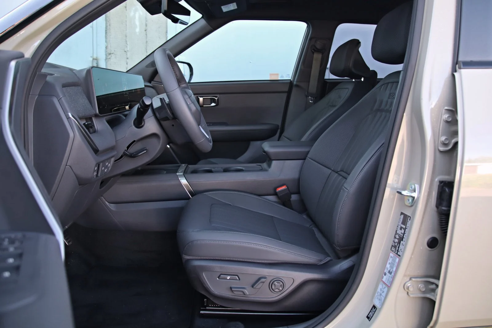 https://cdn-ab.spidersweb.pl/2026/07/kia-seltos-test-interior1.jpg