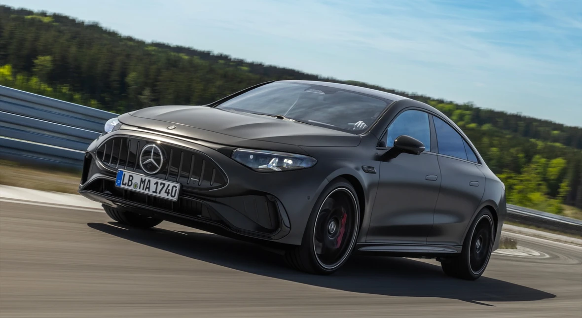 Image for Nowy Mercedes to katapulta. Te supersamochody się go boją