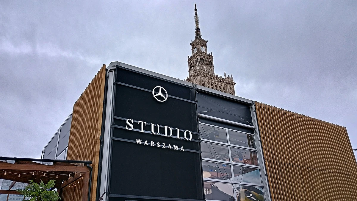 Mercedes-Benz Studio Warszawa