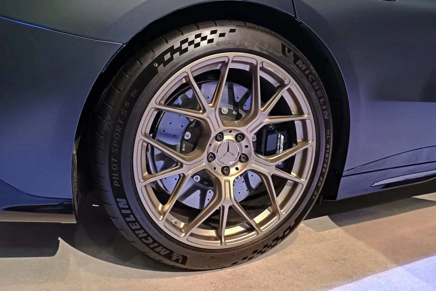 https://cdn-ab.spidersweb.pl/2026/07/mercedes-benz-studio-warszawa-relacja-17.jpg