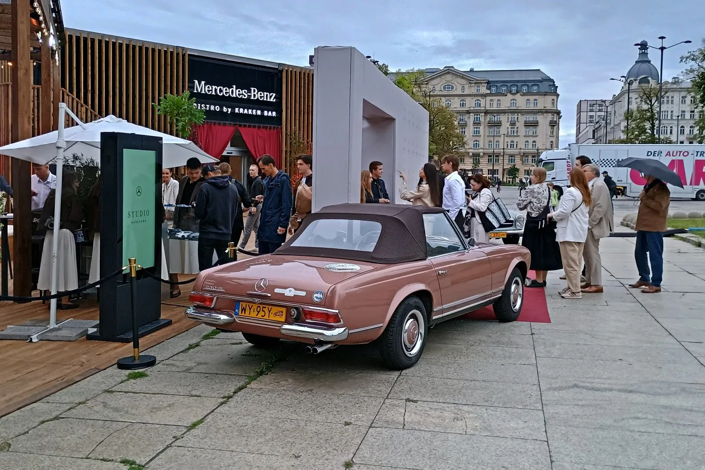 Mercedes-Benz Studio Warszawa
