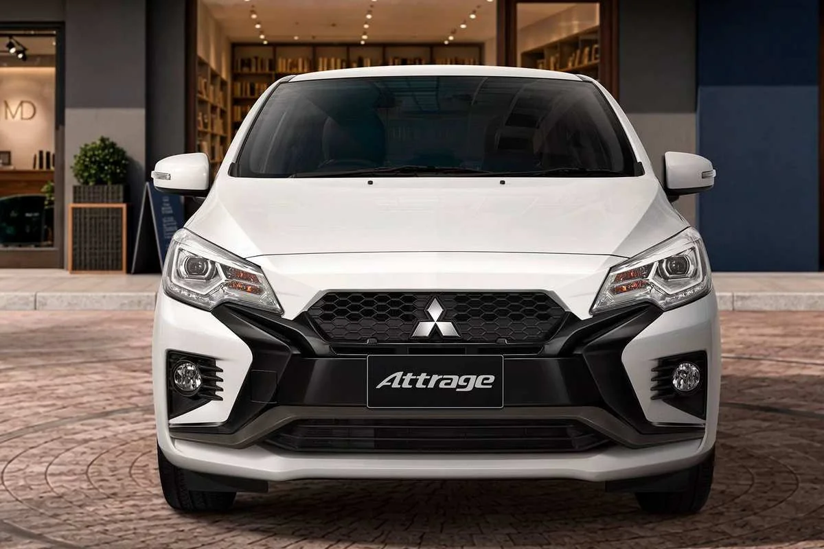 https://cdn-ab.spidersweb.pl/2026/07/mitsubishi-attrage-przod.jpg