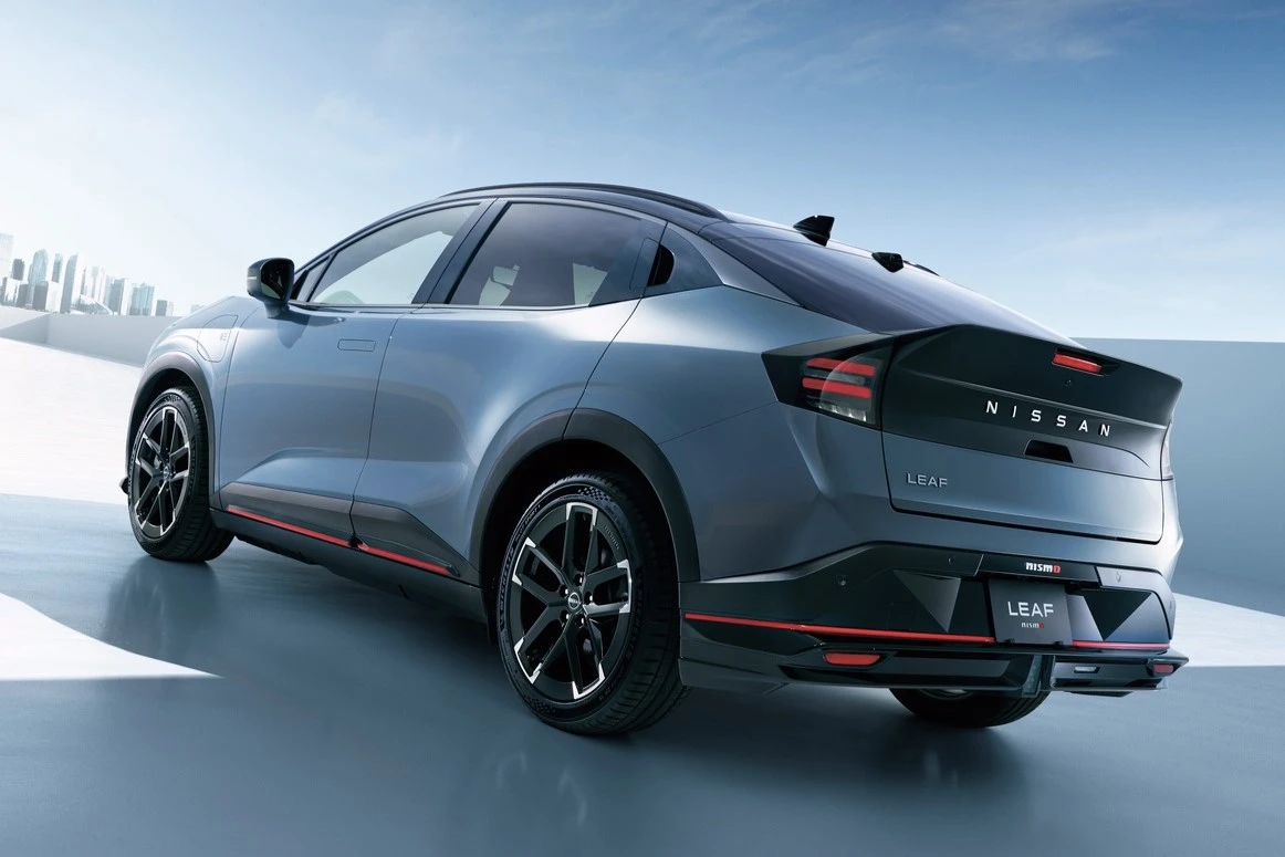 https://cdn-ab.spidersweb.pl/2026/07/nissan-leaf-nismo-2026-premiera-cena-5.jpg