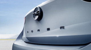 Oto nowy Opel Corsa. BMW musi zrobić test na ojcostwo
