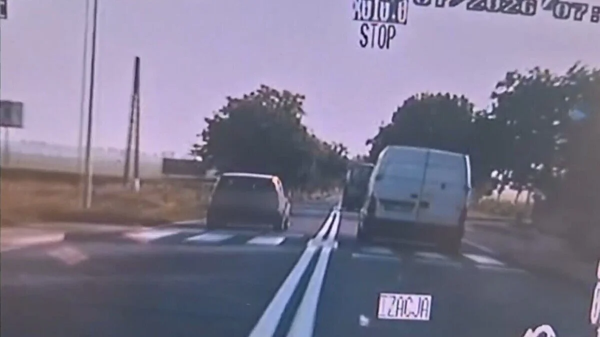 Raz a dobrze. Tak się traci prawo jazdy przy wyprzedzaniu