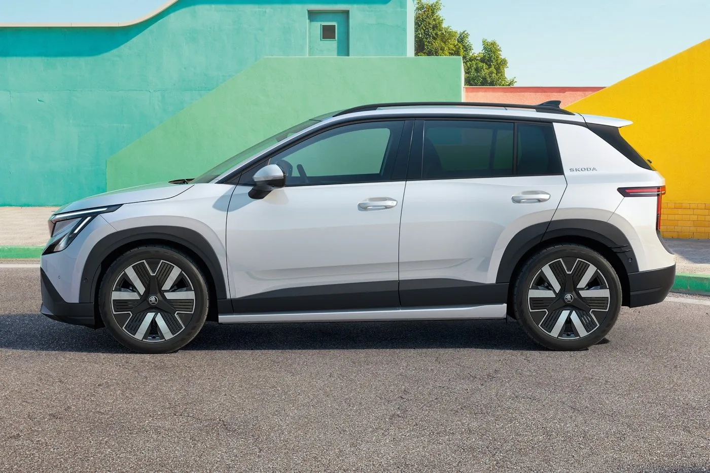 Skoda Epiq - bok