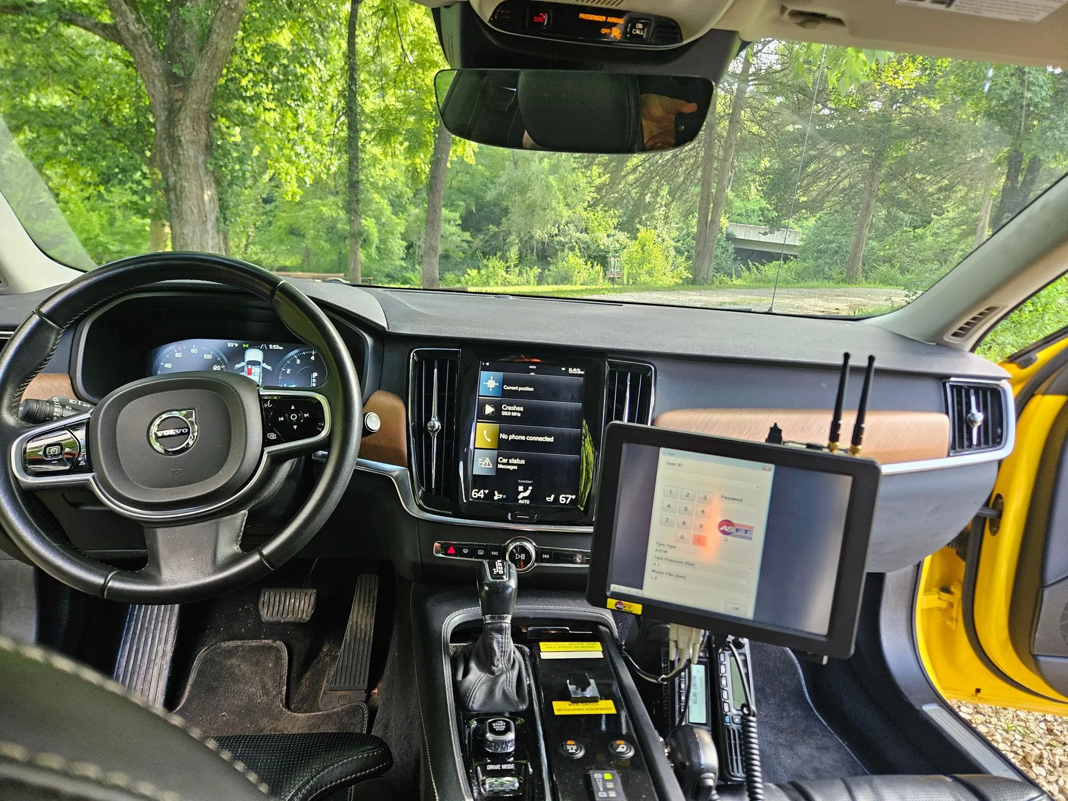 https://cdn-ab.spidersweb.pl/2026/07/volvo-v90-test-pasa-startoweg-aukcja-6.jpg