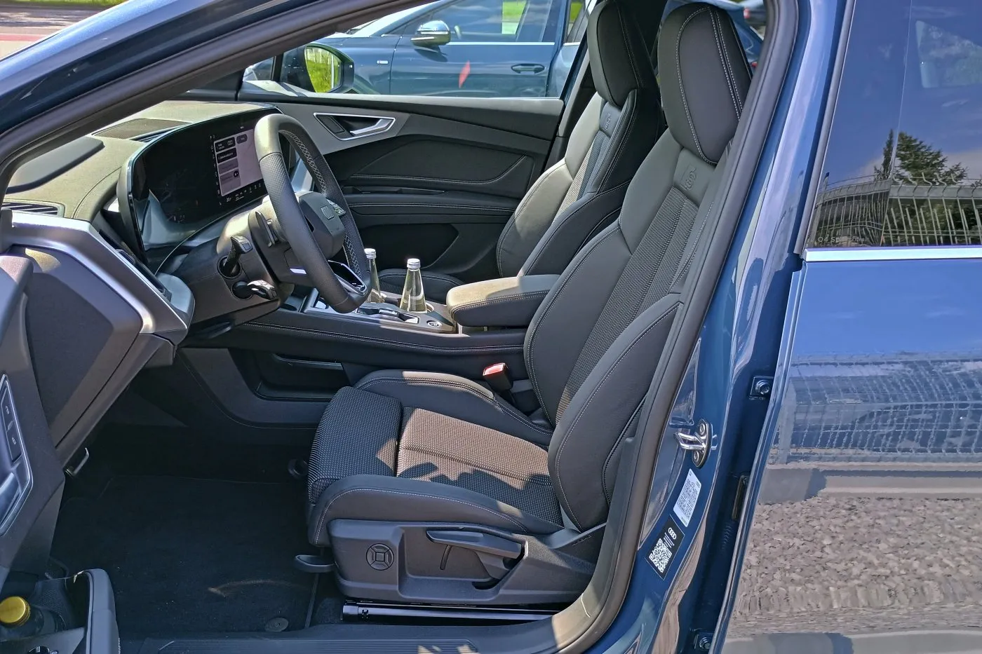 https://cdn-ab.spidersweb.pl/2026/08/audi-q4-e-tron-2026-pierwsza-jazda-20.jpg