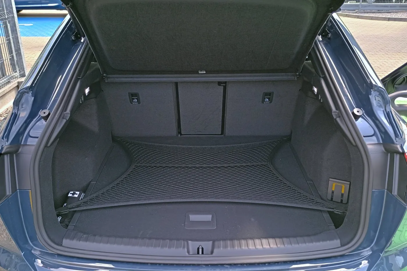 https://cdn-ab.spidersweb.pl/2026/08/audi-q4-e-tron-2026-pierwsza-jazda-24.jpg
