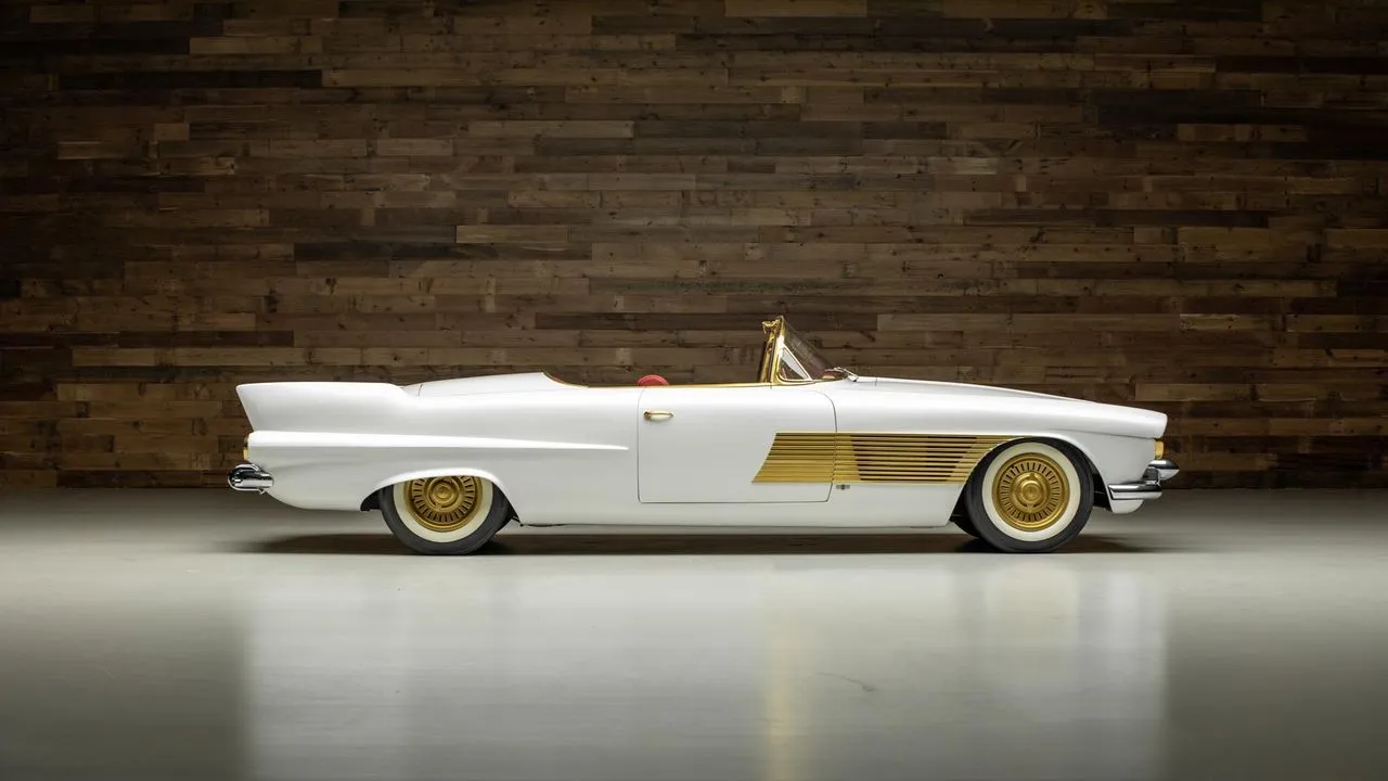 https://cdn-ab.spidersweb.pl/2026/08/cadillac-elegante-bok.jpg