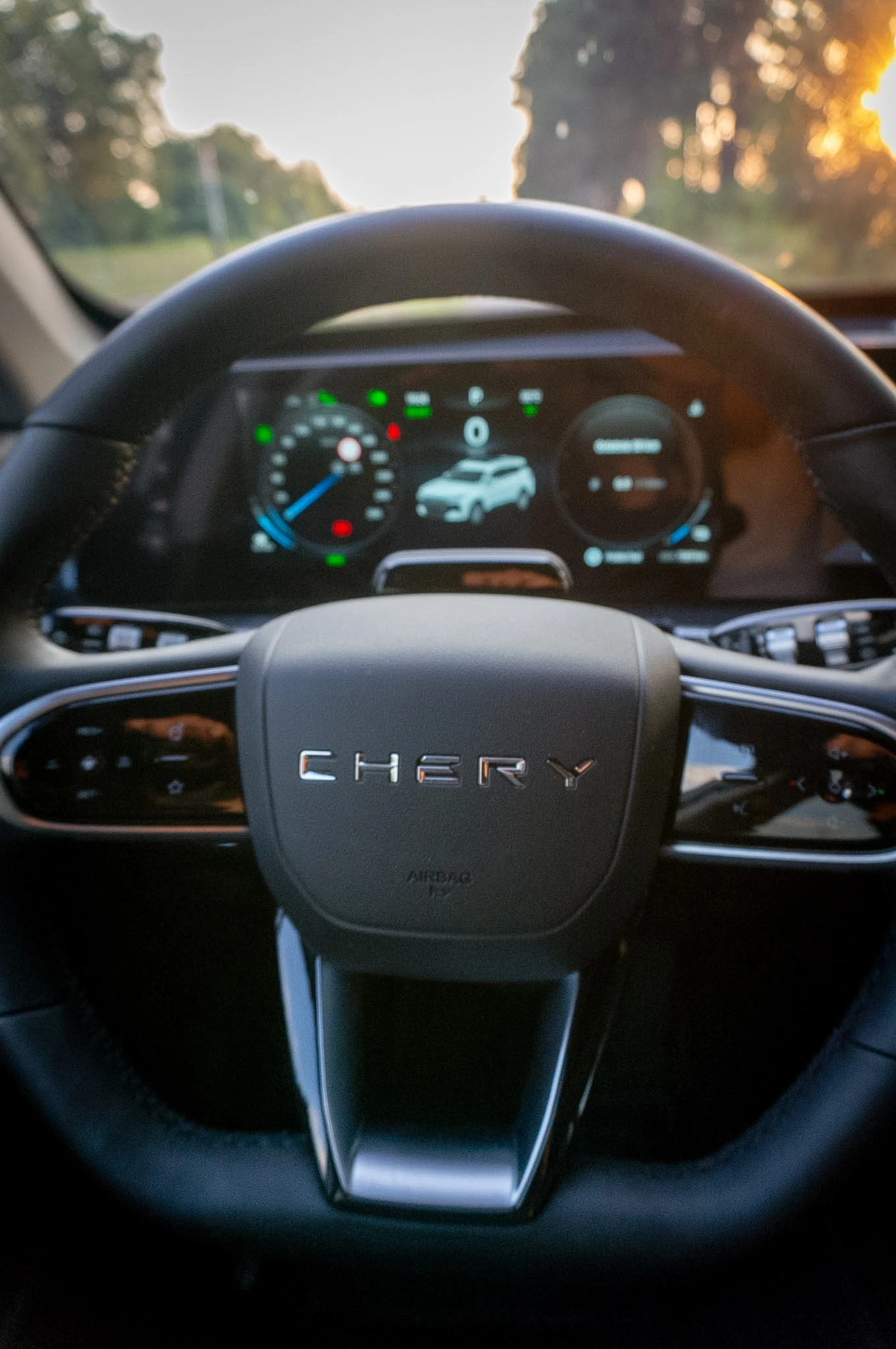 https://cdn-ab.spidersweb.pl/2026/08/chery-tiggo-7-hev-05.jpg