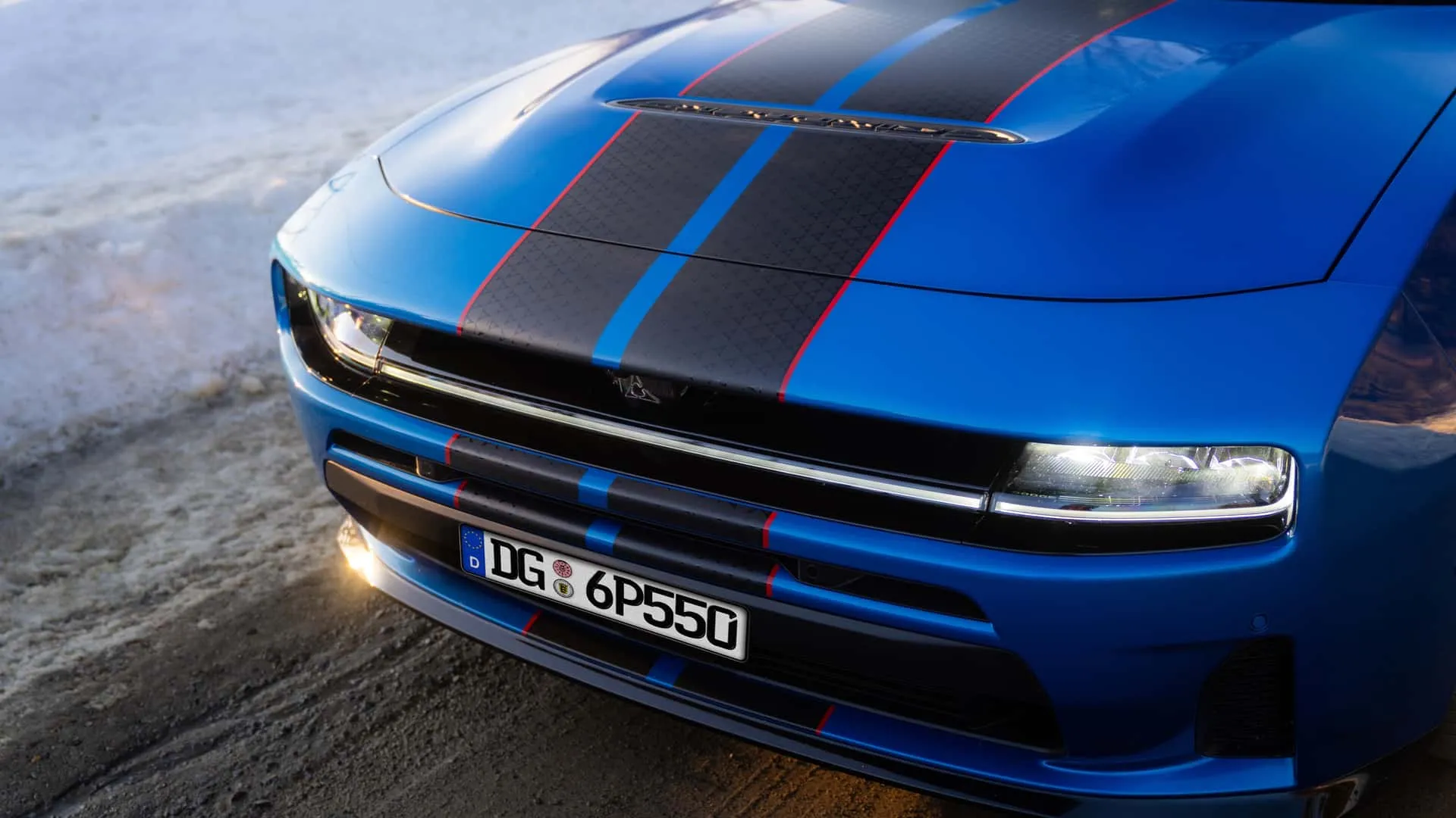 https://cdn-ab.spidersweb.pl/2026/08/dodge-charger-europa-przod.jpg